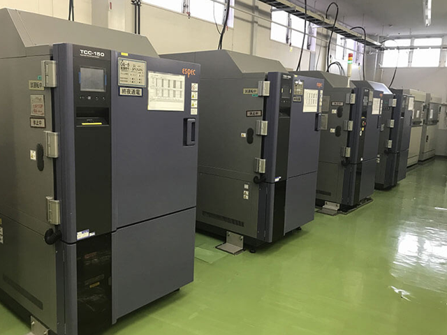 急速温度変化チャンバー試験